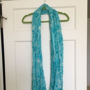 Lilly Pulitzer Blue Patterned Scarf